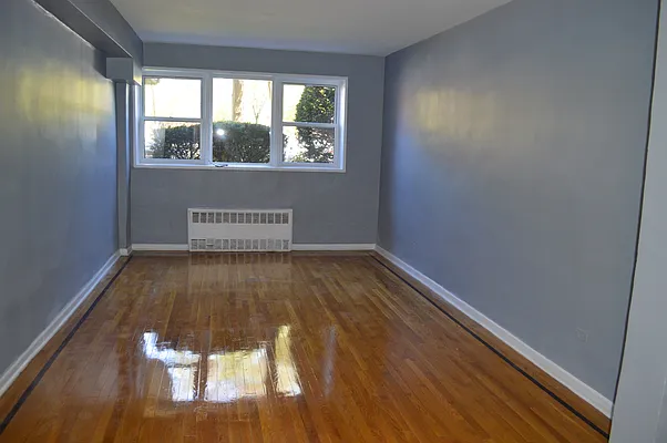 Rented by Griffith Real Estate | media 13
