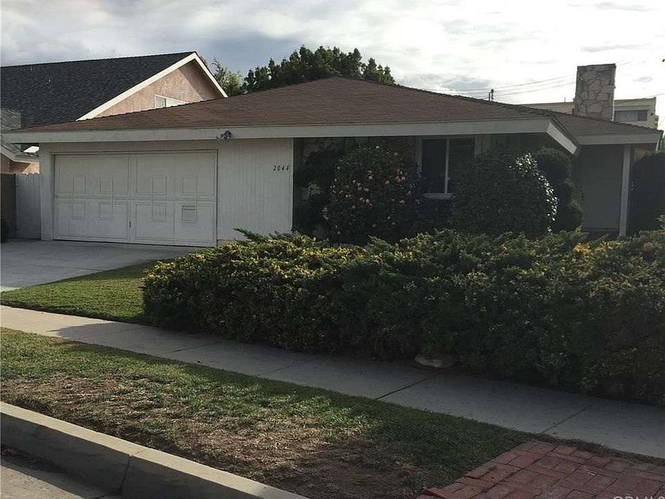 1st image of 2044 W 171st St