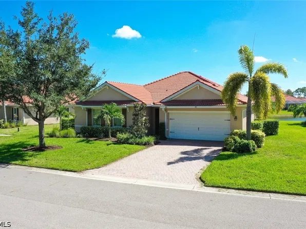 3090 Apple Blossom Dr, Alva, FL 33920