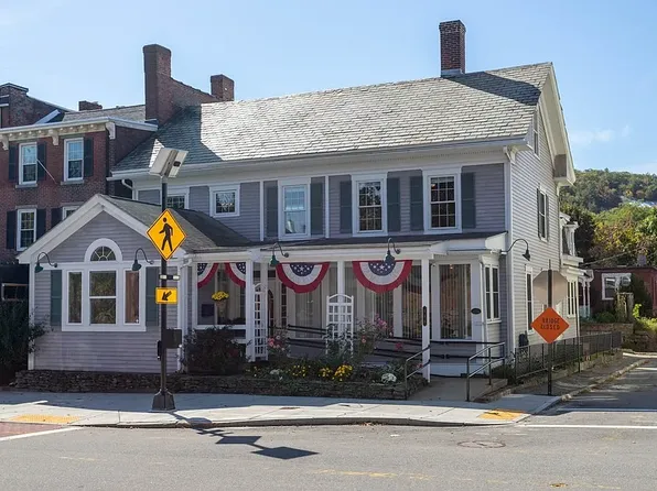 886 Main St Floor 2, Fitchburg, MA 01420