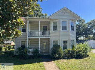 108 Franklin Blvd N, Gretna, VA 24557
