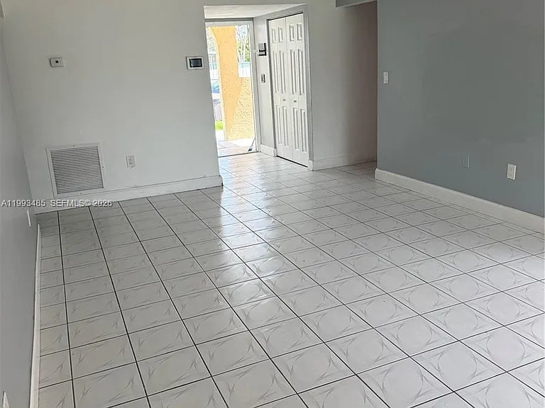 26468 SW 123rd Pl — Photo 7