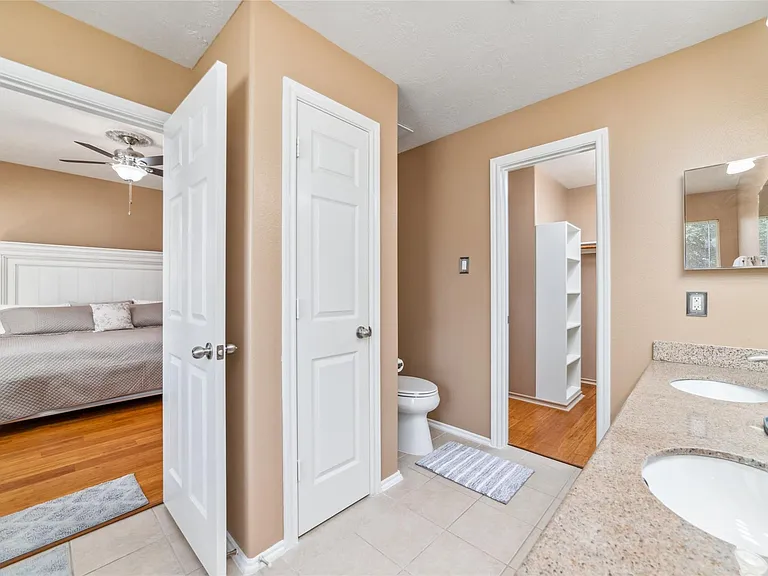 203 W Stedhill Loop — Photo 23