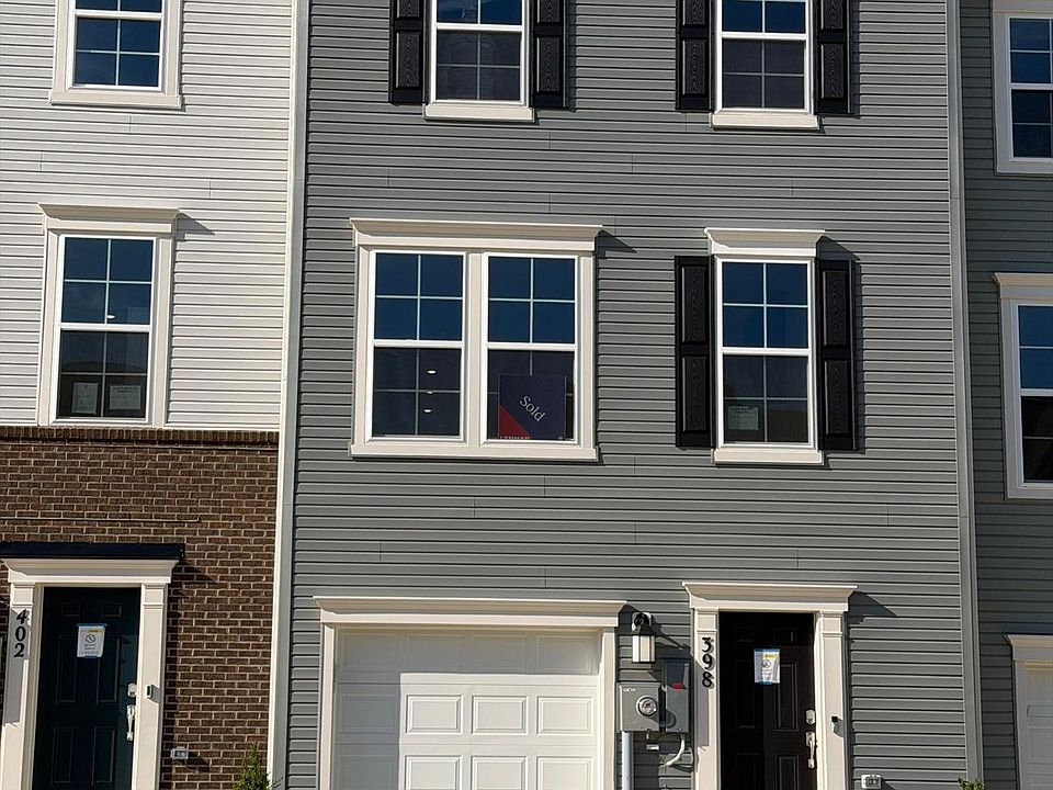 1st image of 398 Seeback Dr