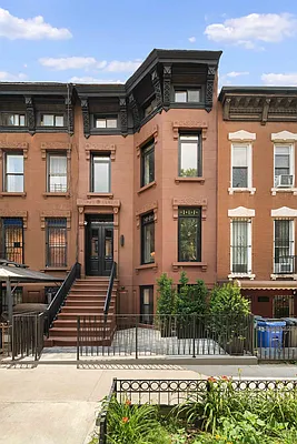 Sold by Corcoran | media 7