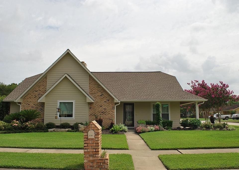 1st image of 2101 Moss Creek Ln