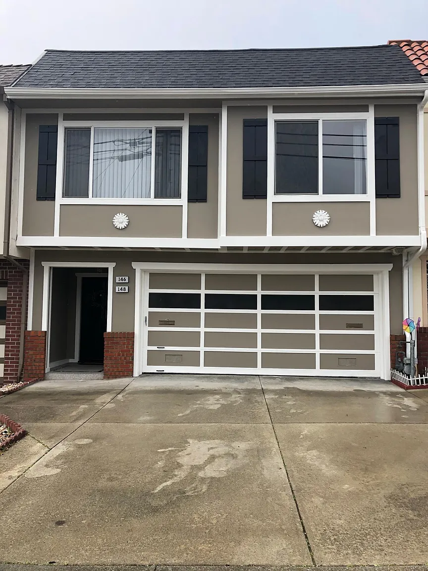 146 2nd Ave photo 1