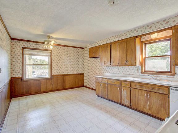 2nd image of 3758 N 98th St