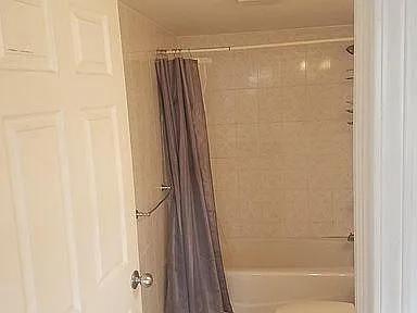 1125 Hamilton St #B — Photo 5