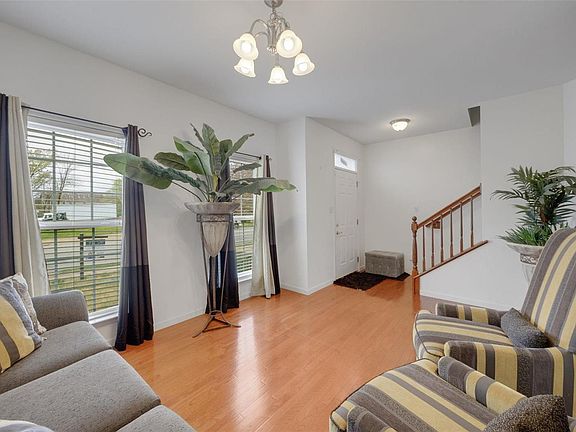 4th image of 4187 Washington Blvd