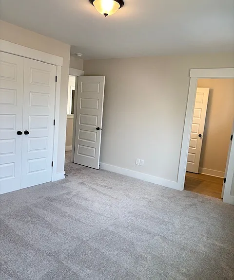 212 Woodlander Dr — Photo 33