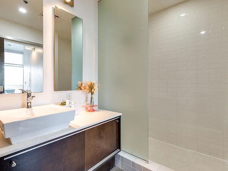 2115 Yeaman Pl #217 — Photo 24