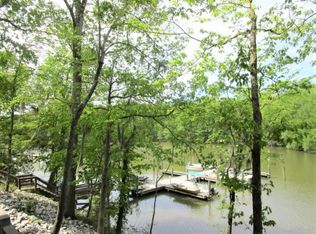 173 Ballard Ln, Santee, SC 29142