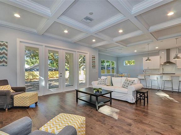 4th image of 2803 Ballast Point Blvd