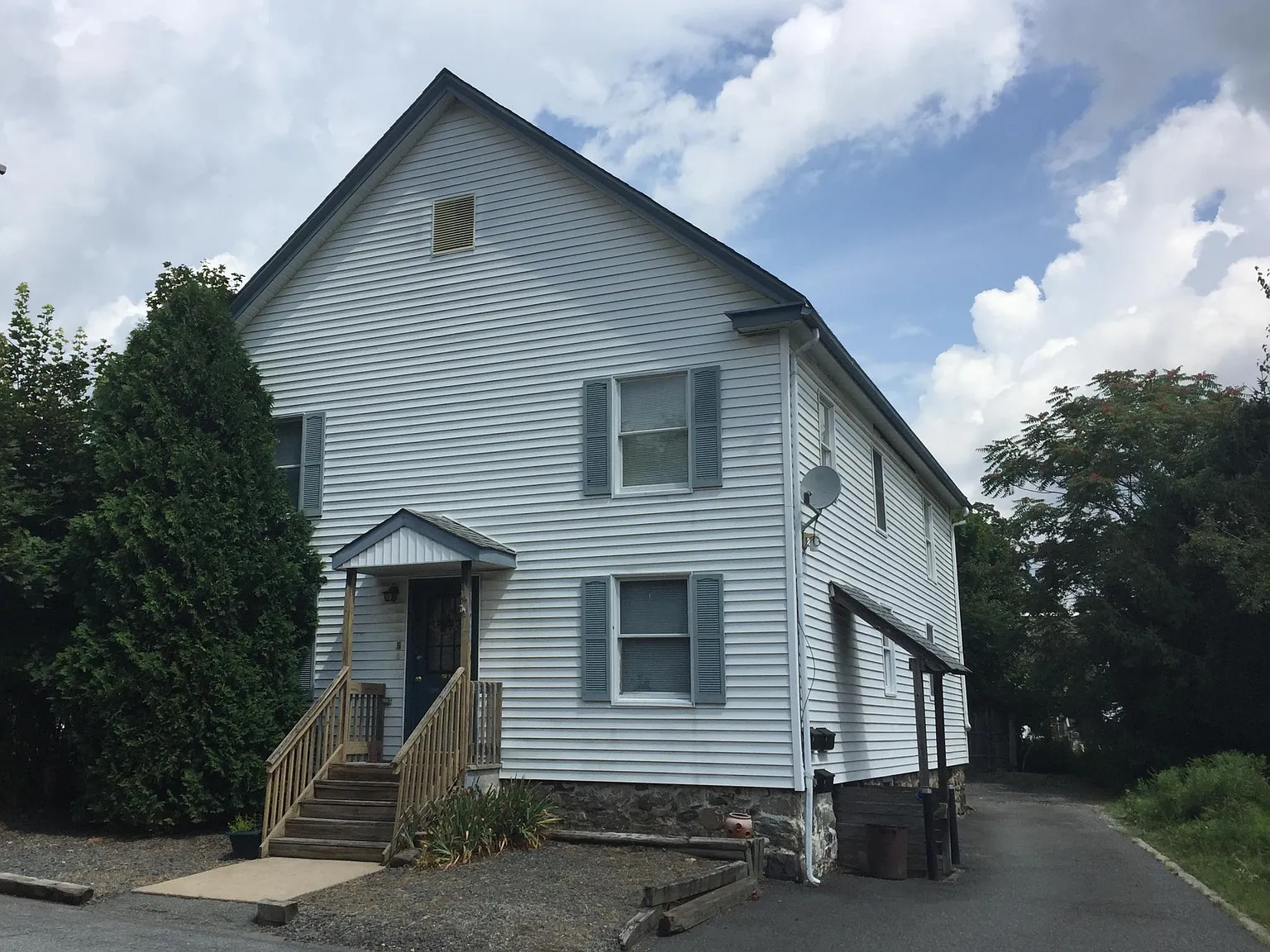 1 bed, 550 sqft, $1,750 — Photo 1