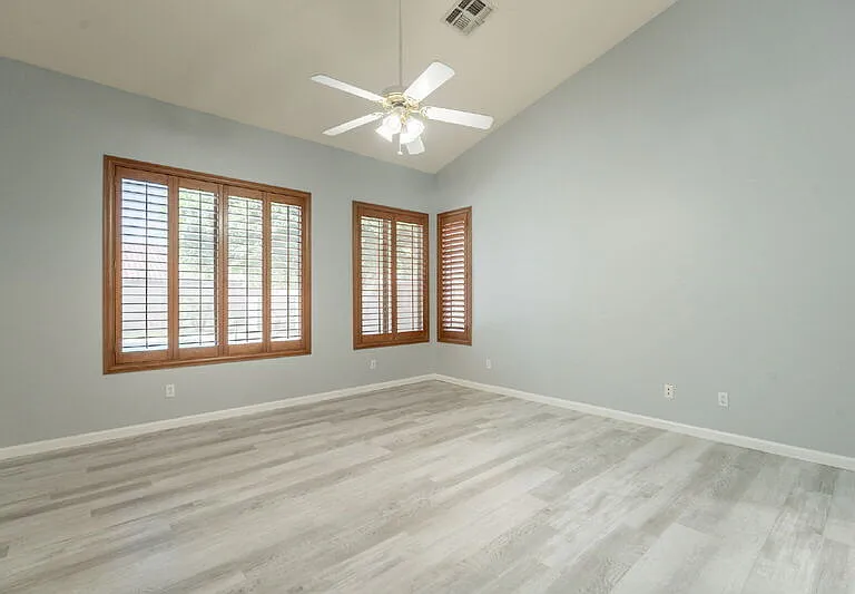7167 W Abraham Ln — Photo 25