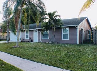 1127 Harmony Way, Royal Palm Beach, FL 33411