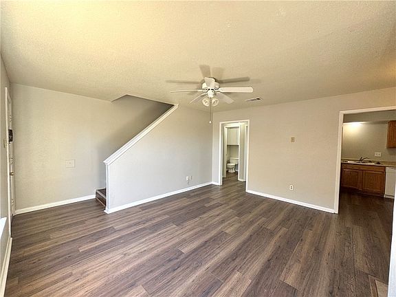 2nd image of 2817 Longmire Dr APT A