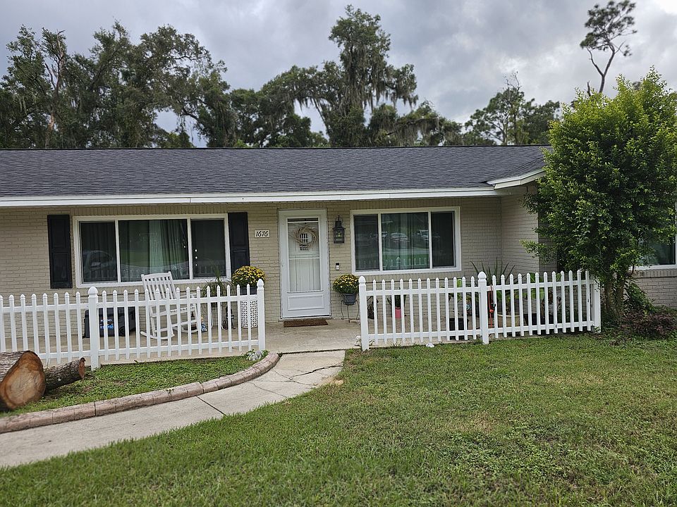 1st image of 1676 Beasley Dr #1