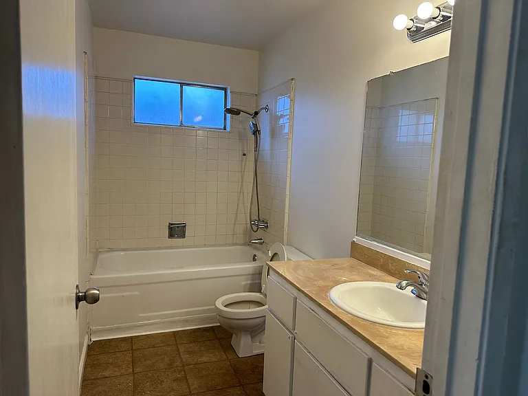 665 Chemeketa Dr — Photo 11