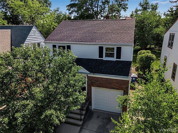 2nd image of 59 Windermere Blvd