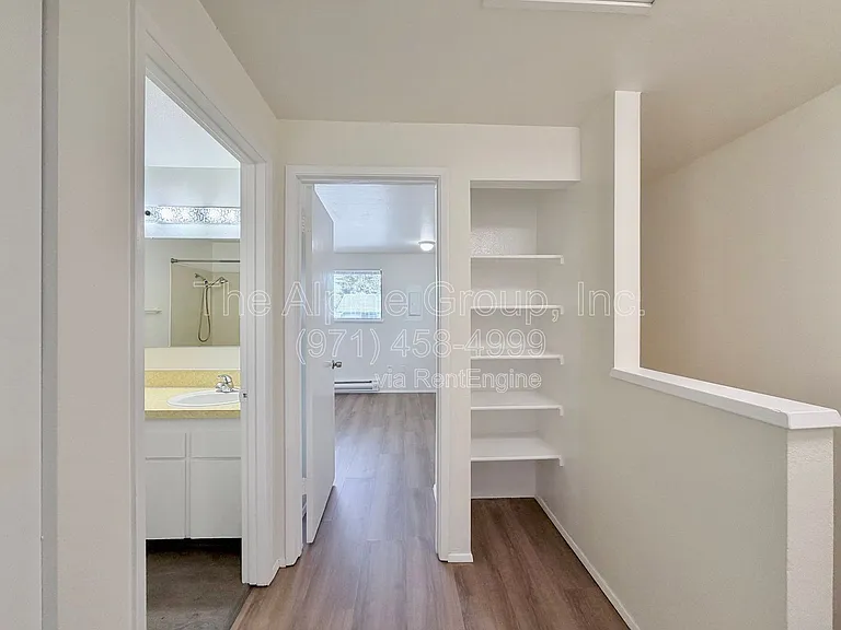 3800 NW Chemult Pl #D — Photo 14