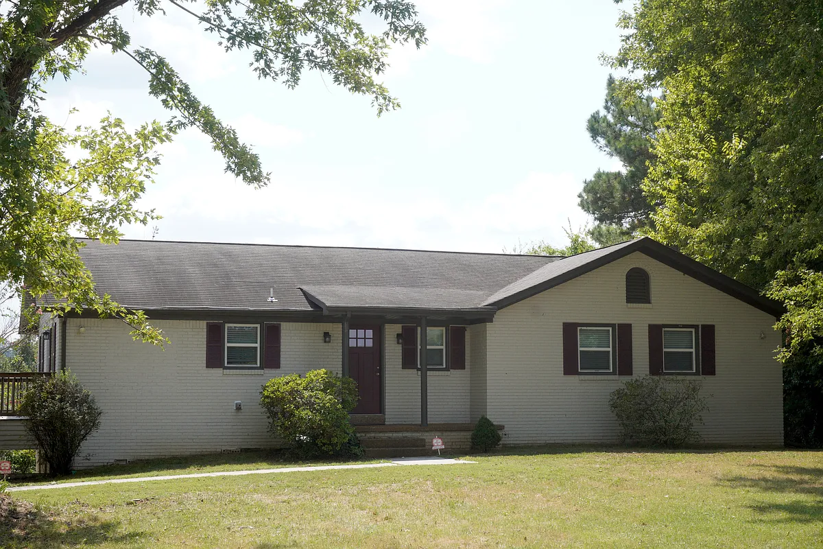 Building Photo - 721 Maynard Ln
