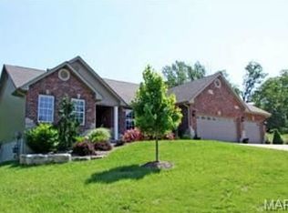 10595 Victoria Falls Dr, Festus, MO 63028