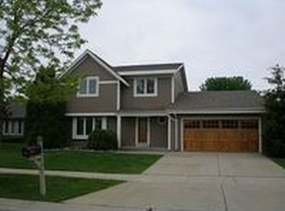 2225 E Village Dr, Oak Creek, WI 53154