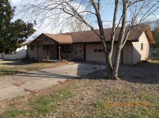 1016 Spring St, Mountain Home, AR 72653