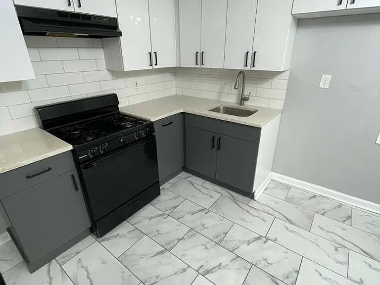 880 S 14th St #1A — Photo 1