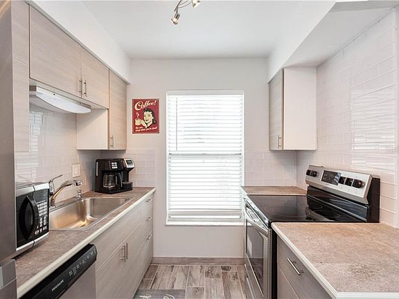 4th image of 1799 N Highland Ave #34