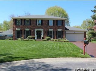 10800 Wenlock Ct, Douglass Hills, KY 40243