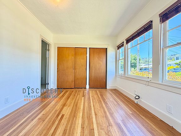 5th image of 611 Clayton Ave