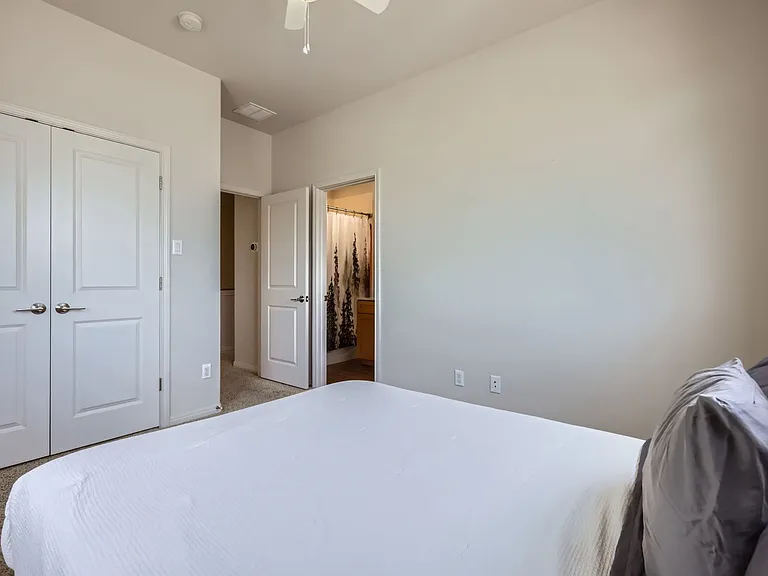 124 Cumberland Rd #204 — Photo 12