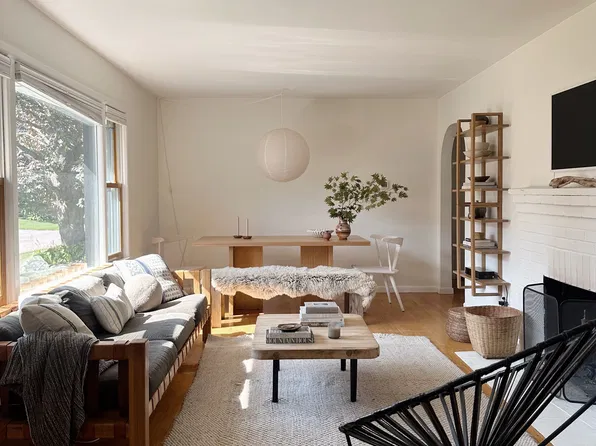 (undisclosed Address), South Burlington, VT 05403