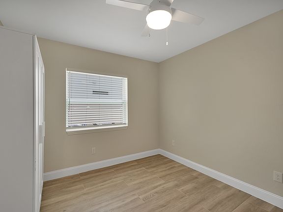 2nd image of 2509 W North B St