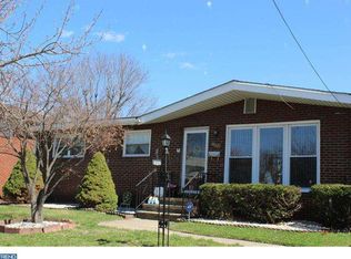 6620 Henwood Ave, Pennsauken, NJ 08109