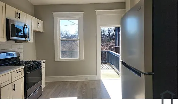 105 S Morley St — Photo 13