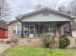 423 57th St, Fairfield, AL 35064