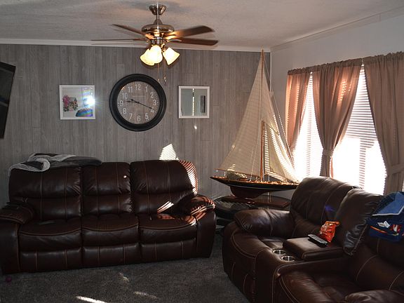 2nd image of 4510 Rosehill Ave