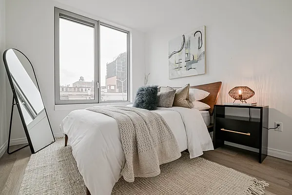 Rented by EXR | media 5