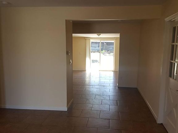 5th image of 4551 Onondaga Ave