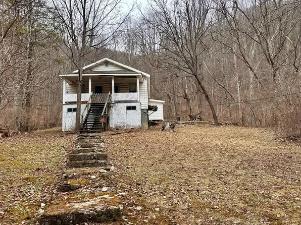 4184 Odd Rd, Josephine, WV 25857