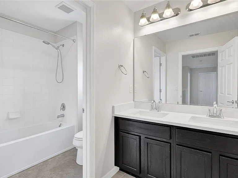 4225 Beargrass St — Photo 19