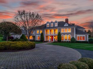 18 Baileys Mill Rd, Basking Ridge, NJ 07920