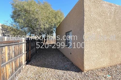 3rd image of 97 E Limberlost Dr Unit 2