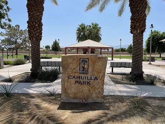 2nd image of 43179 Avenida Isabella