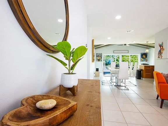 5th image of 3026 Dunlin Rd