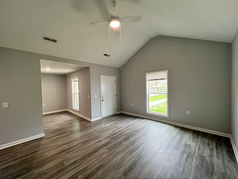 1014 Smith Ave #A — Photo 7